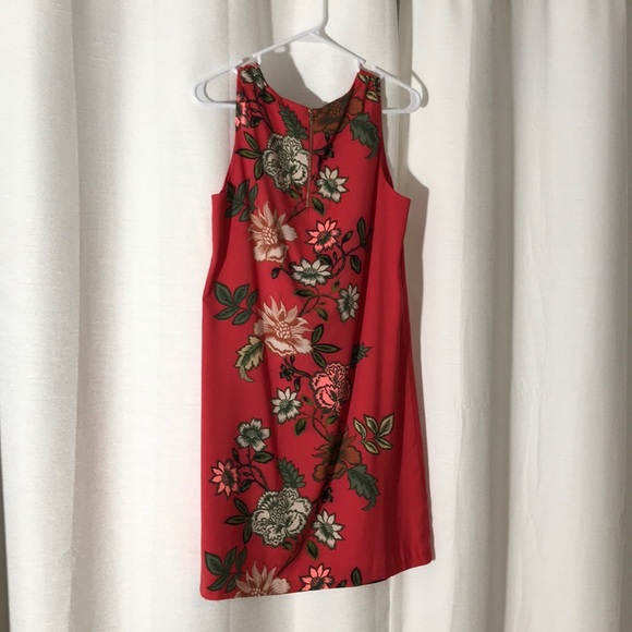 Dress - Picture 3 of 8